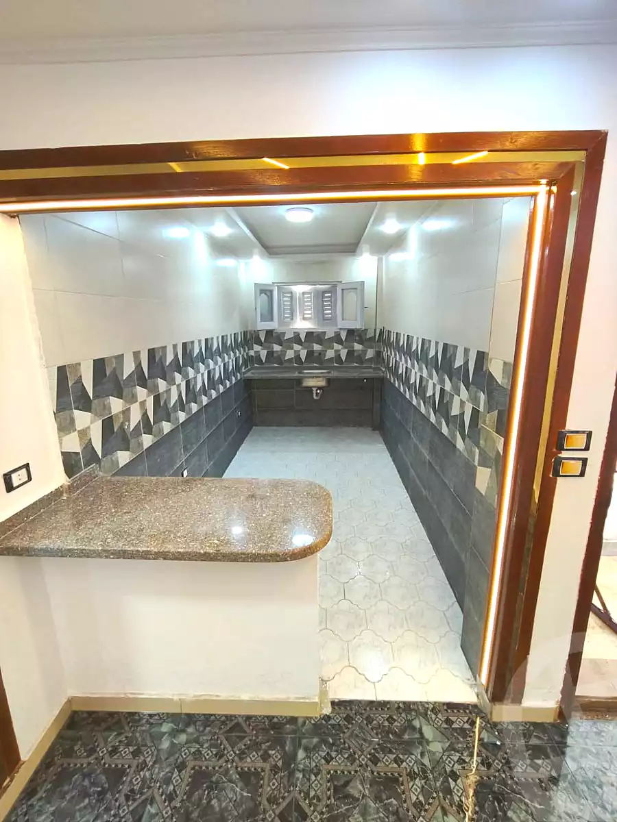https://aqarmap.com.eg/ar/listing/6834246-for-sale-alexandria-l-jmy-el-kilo-21
