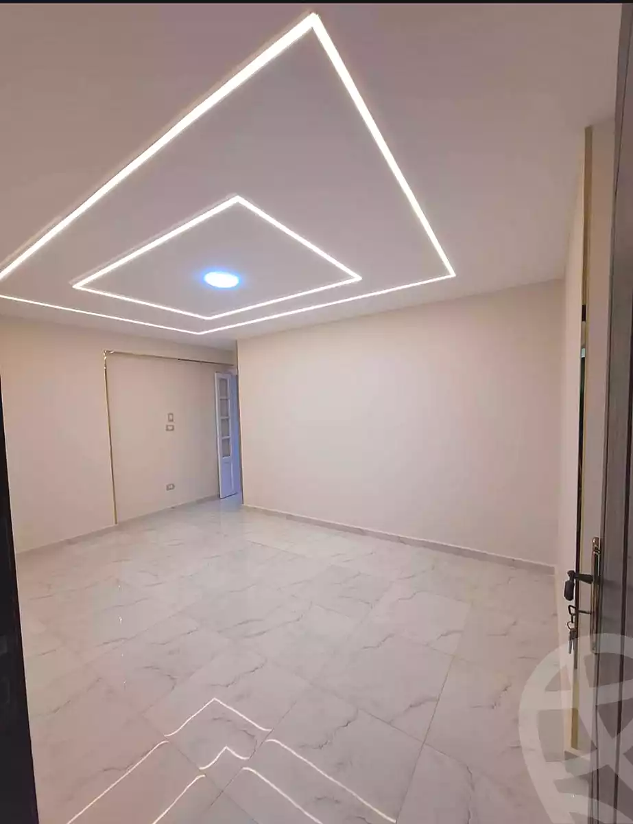 https://aqarmap.com.eg/en/listing/6834456-for-sale-alexandria-miami-iskandar-ibrahim-st