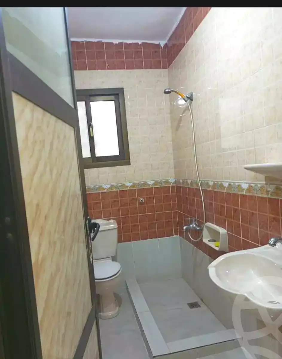 https://aqarmap.com.eg/ar/listing/6834625-for-rent-alexandria-mostafa-kamel-area