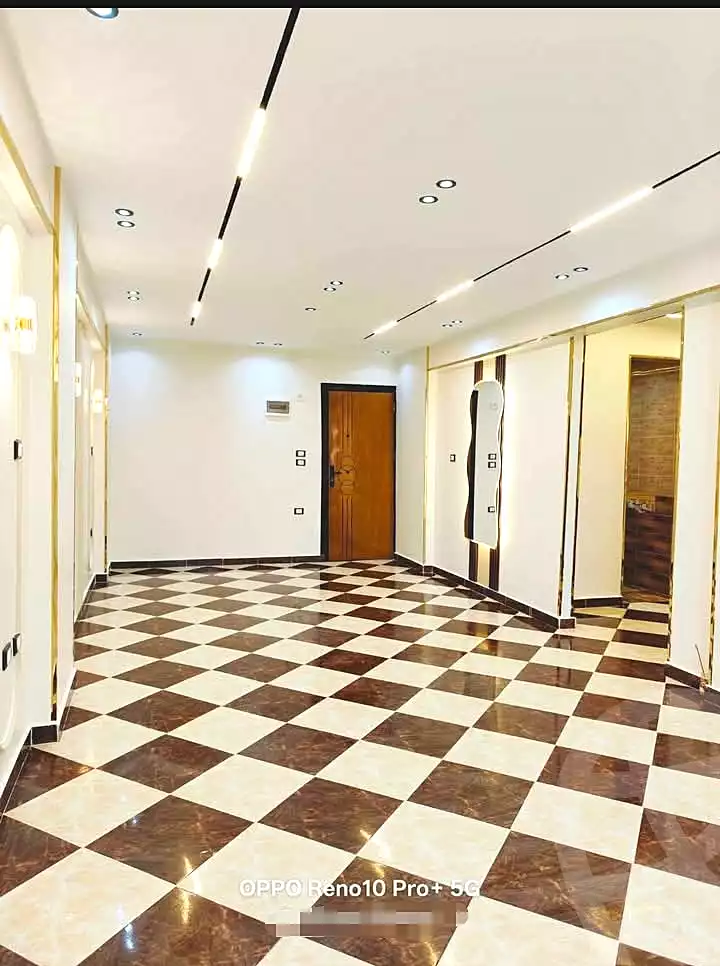 https://aqarmap.com.eg/ar/listing/6834741-for-sale-alexandria-al-agamy-bw-ywsf