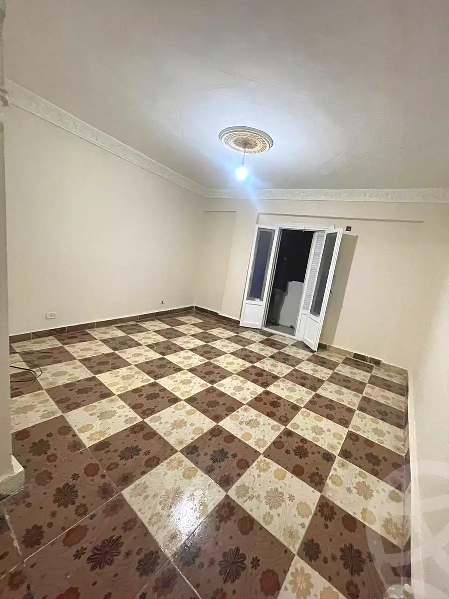 https://aqarmap.com.eg/ar/listing/6834616-for-sale-alexandria-l-jmy-lbytsh-el-reyad-st