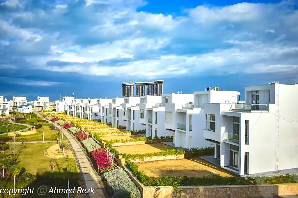 https://aqarmap.com.eg/ar/listing/6835370-for-sale-north-coast-new-alamein-mntj-t-l-lmyn-ljdyd-kmbwnd-mzryn