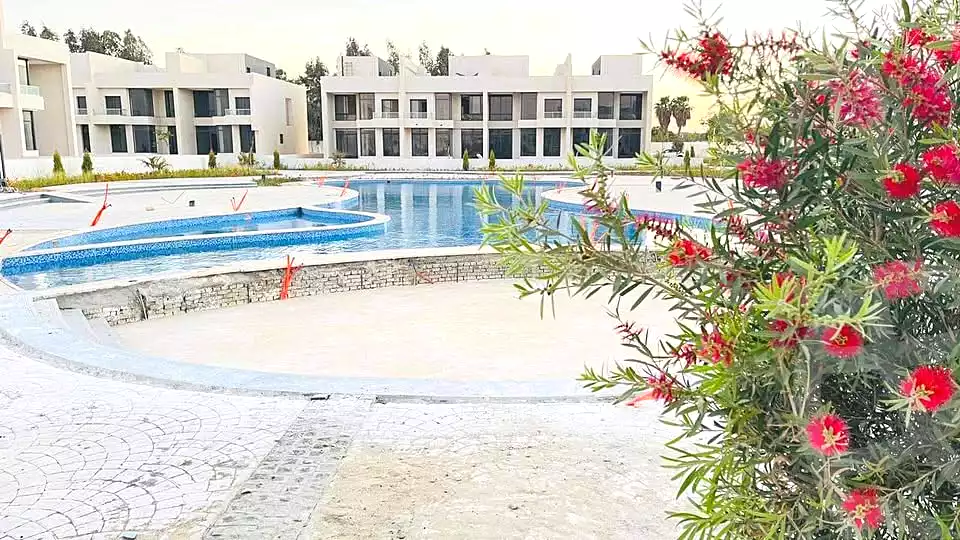 https://aqarmap.com.eg/ar/listing/6835661-for-sale-cairo-6th-of-october-compounds-mountain-view-icity-october-lagoon-beach-park-mountain-view-icity