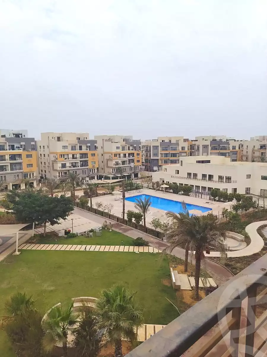 https://aqarmap.com.eg/en/listing/6835665-for-sale-cairo-el-sheikh-zayed-city-compounds