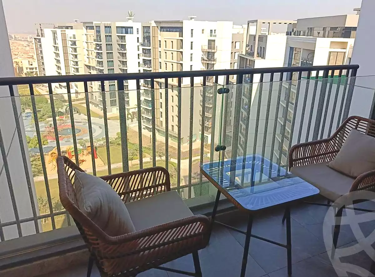 https://aqarmap.com.eg/ar/listing/6835783-for-sale-cairo-el-sheikh-zayed-city-compounds-zyd-wr-llttwyr-z-tower