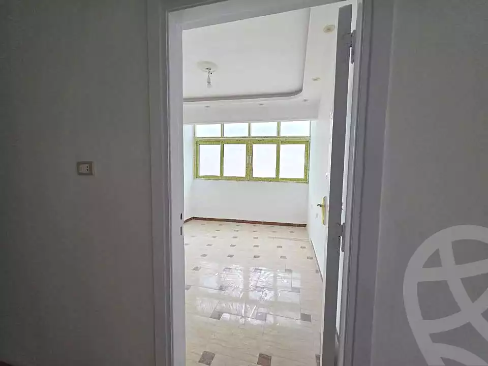 https://aqarmap.com.eg/ar/listing/6835985-for-sale-alexandria-sydy-bshr