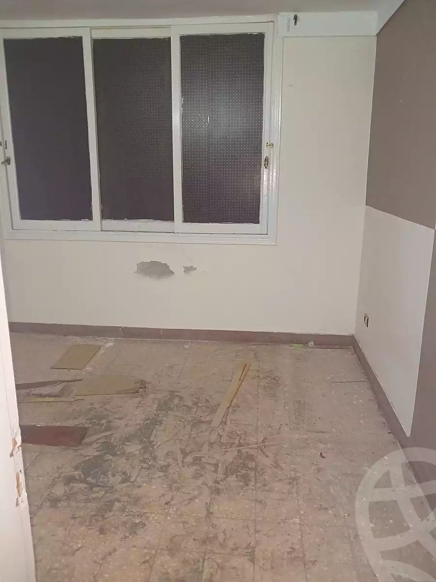 https://aqarmap.com.eg/en/listing/6836273-for-sale-alexandria-al-agamy-el-hanouvel