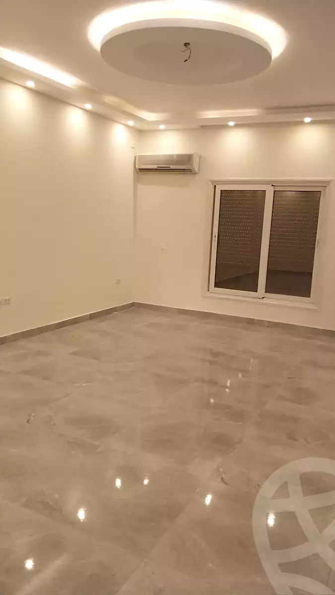 https://aqarmap.com.eg/ar/listing/6836299-for-rent-cairo-new-cairo-compounds-byrl-d-rw