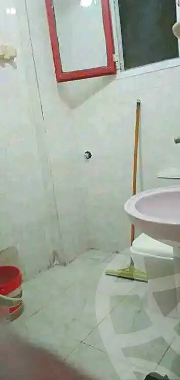 https://aqarmap.com.eg/ar/listing/6836424-for-sale-alexandria-al-agamy-lbytsh-mecca-st