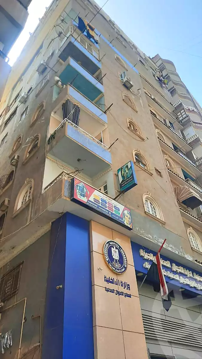 https://aqarmap.com.eg/ar/listing/6833956-for-sale-cairo-el-haram-el-maryotya-nazlet-el-seesy-st
