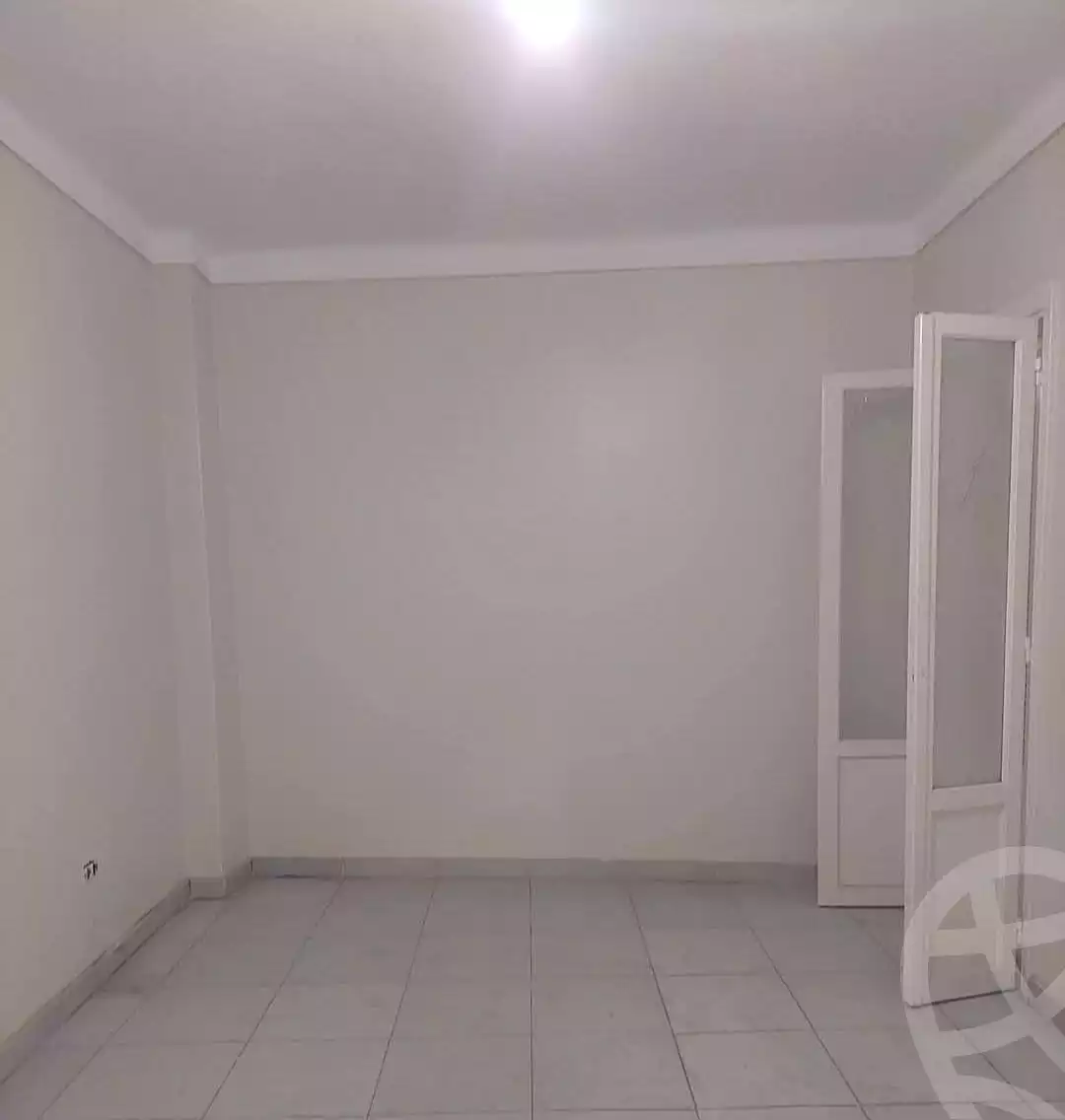 https://aqarmap.com.eg/en/listing/6836492-for-sale-alexandria-el-asafra-l-sfr-bhry