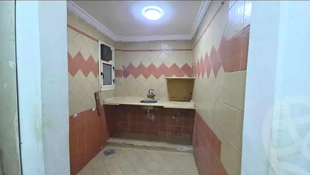 https://aqarmap.com.eg/ar/listing/6836558-for-sale-alexandria-sydy-bshr-sydy-bshr-bhry-shr-mhmwd-l-yswy