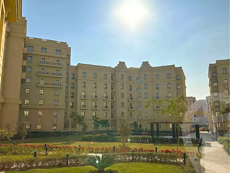 https://aqarmap.com.eg/ar/listing/6836817-for-sale-cairo-new-administrative-capital-r5-garden-city-compound-city-edge