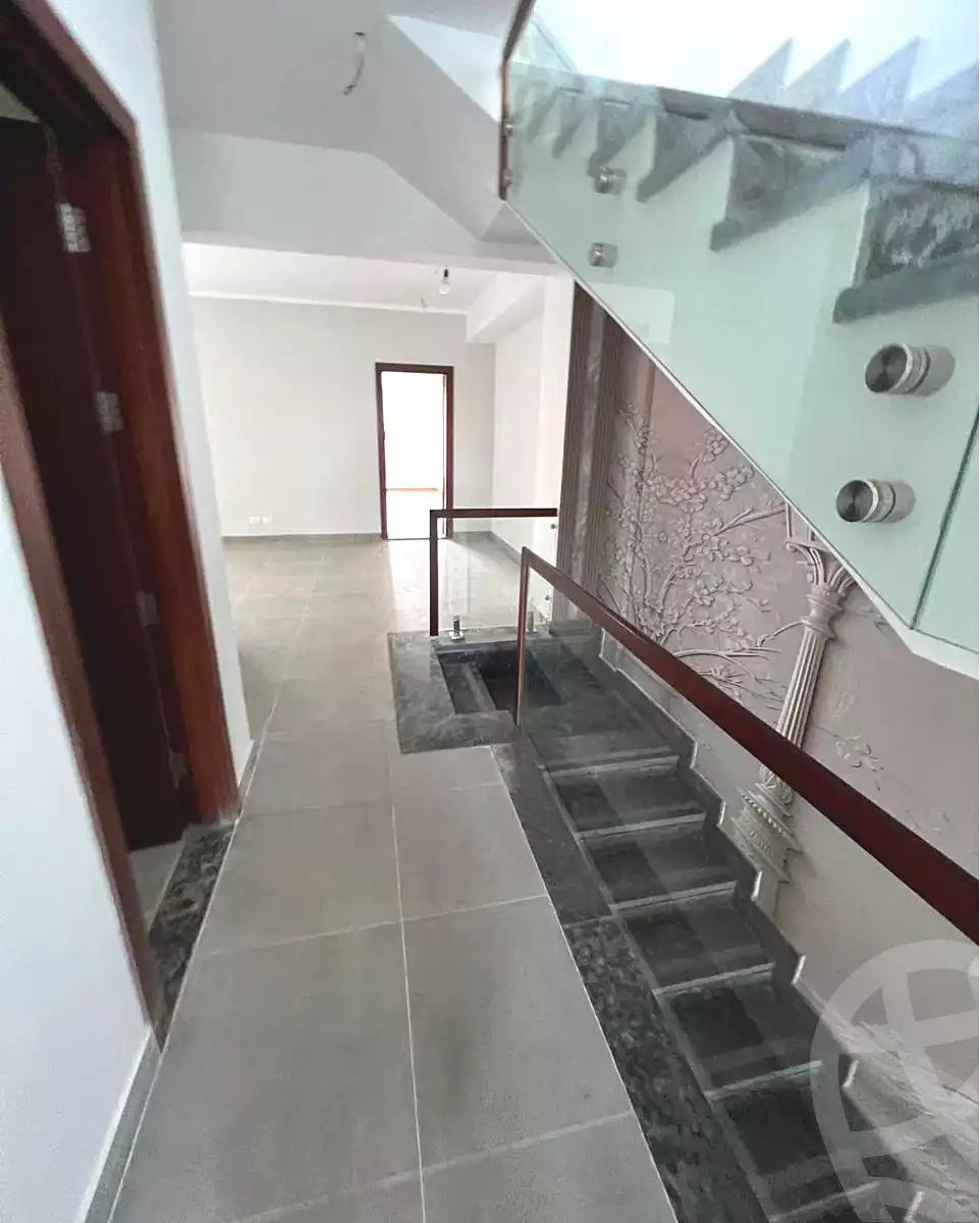 https://aqarmap.com.eg/en/listing/6837152-for-sale-cairo-6th-of-october-compounds-palm-parks