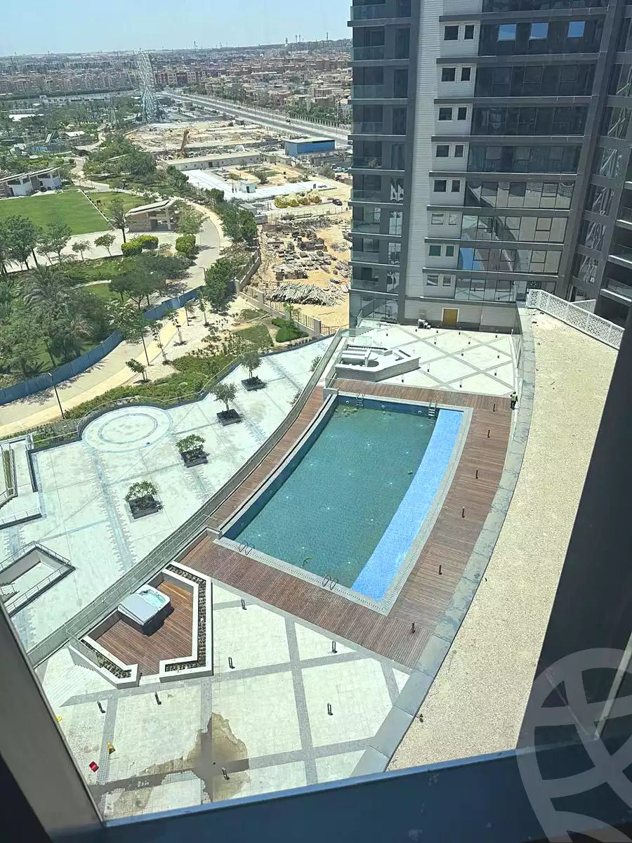 https://aqarmap.com.eg/en/listing/6837336-for-sale-cairo-el-sheikh-zayed-city-compounds-zyd-wr-llttwyr-z-tower