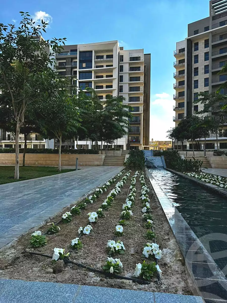 https://aqarmap.com.eg/ar/listing/6837351-for-sale-cairo-el-sheikh-zayed-city-compounds-zyd-wr-llttwyr-z-tower