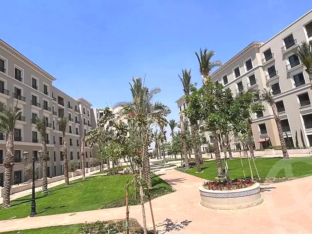 https://aqarmap.com.eg/en/listing/6837343-for-sale-cairo-el-sheikh-zayed-city-compounds-kmbwnd-fyldj-wyst-dr-llttwyr