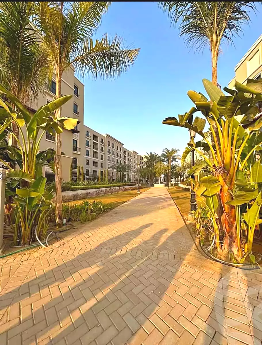 https://aqarmap.com.eg/en/listing/6837343-for-sale-cairo-el-sheikh-zayed-city-compounds-kmbwnd-fyldj-wyst-dr-llttwyr