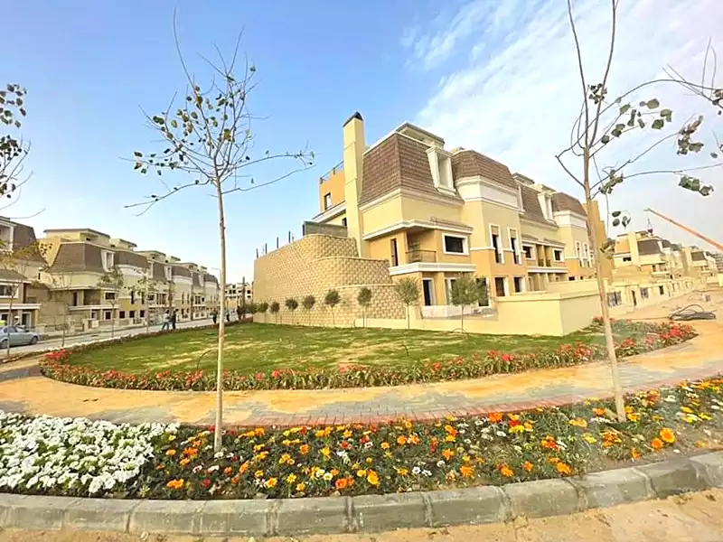 https://aqarmap.com.eg/ar/listing/6837219-for-sale-cairo-new-cairo-compounds-sarai-croons