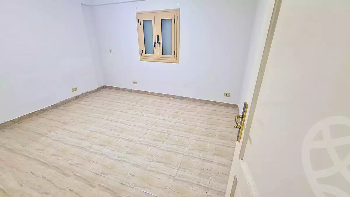 https://aqarmap.com.eg/ar/listing/6837938-for-sale-alexandria-smouha-tout-ankh-amoun-st