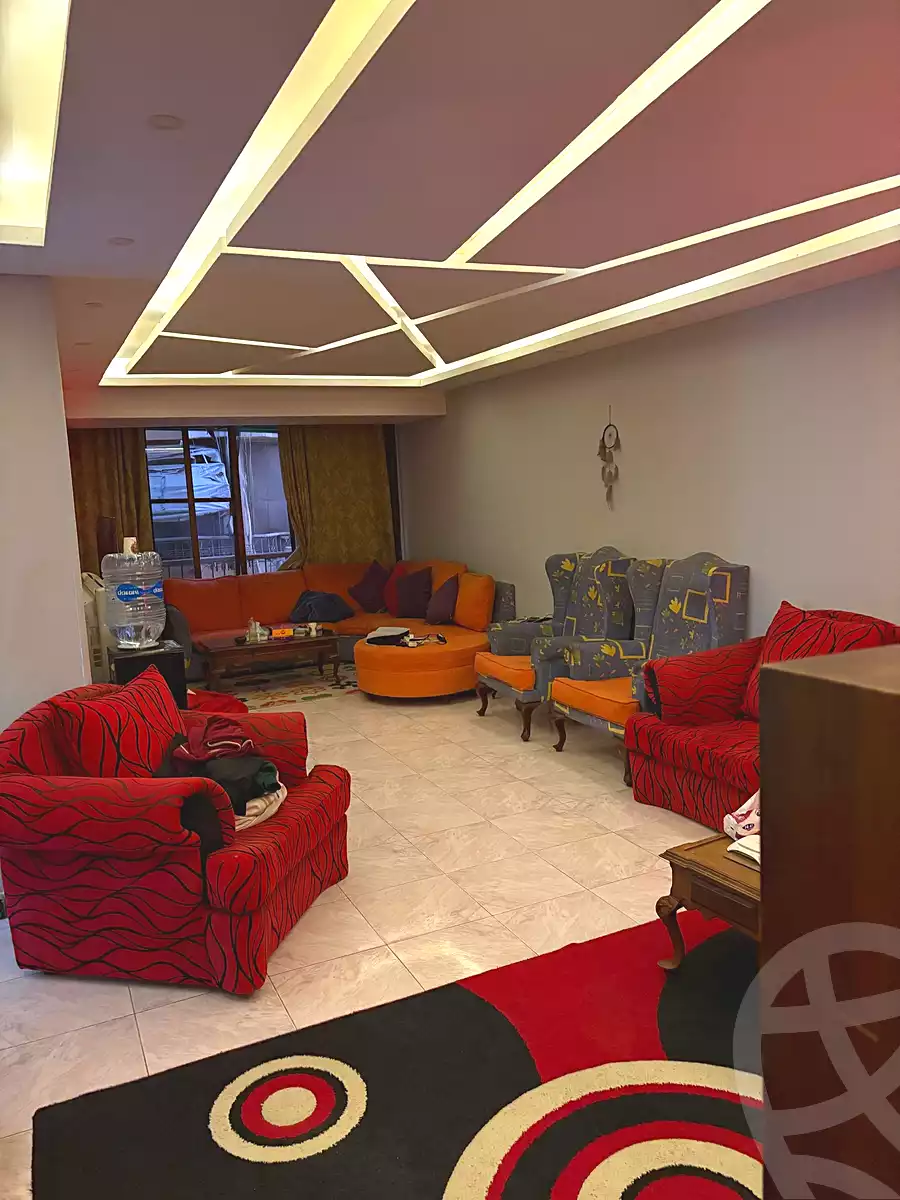 https://aqarmap.com.eg/en/listing/6837977-for-sale-cairo-helwan-helwan-el-sharkeya-ryad-pasha-st