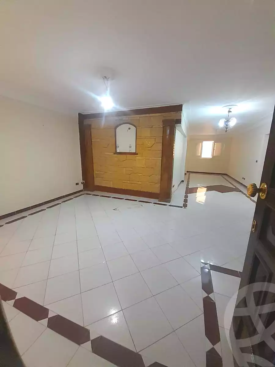 https://aqarmap.com.eg/ar/listing/6837997-for-sale-alexandria-ganaklis-el-arwam-church-st