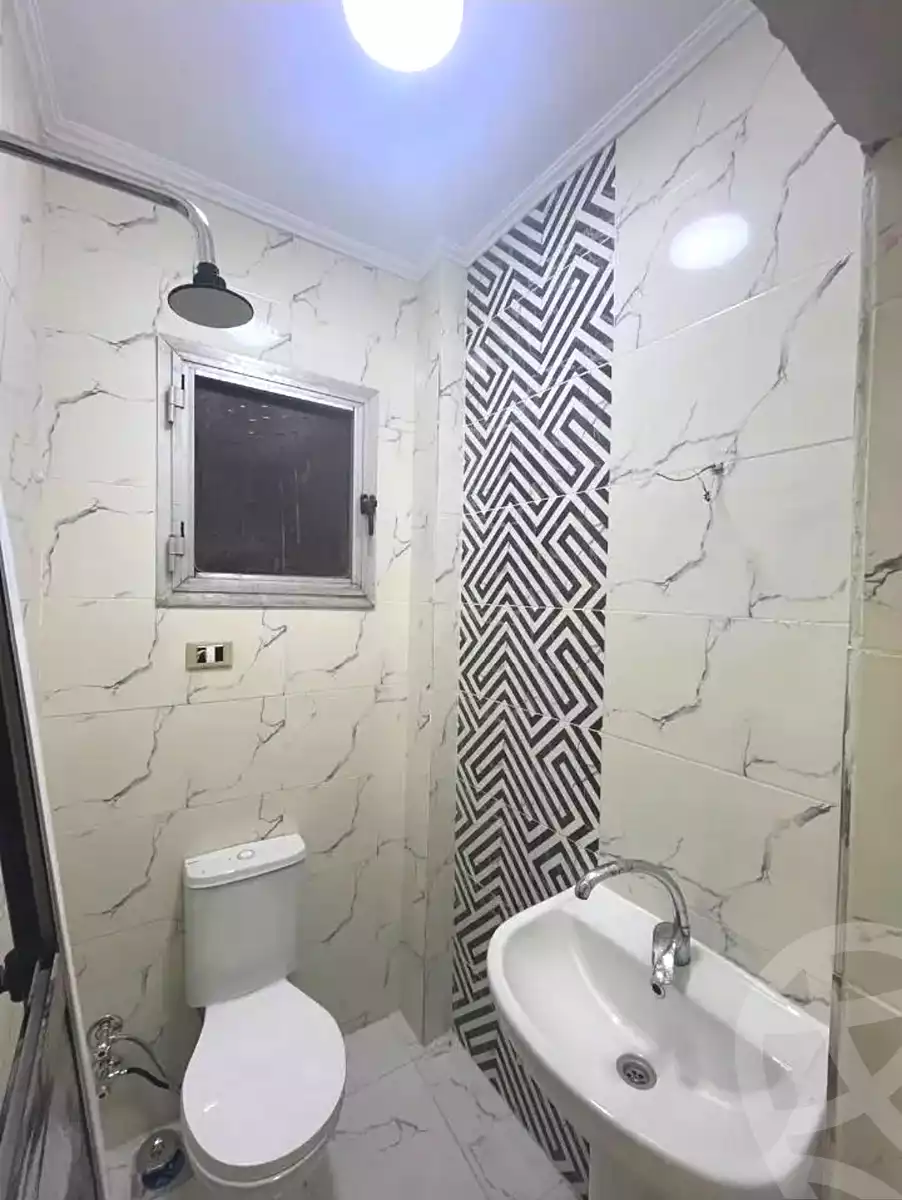 https://aqarmap.com.eg/ar/listing/6838029-for-sale-alexandria-sydy-bshr-sydy-bshr-bhry-shr-mhmwd-l-yswy