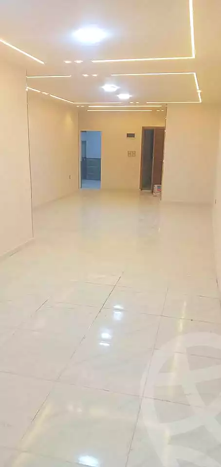 https://aqarmap.com.eg/ar/listing/6838235-for-sale-alexandria-lsywf-abd-el-fattah-el-shashaei-st