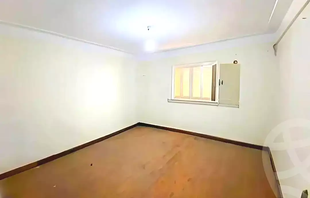 https://aqarmap.com.eg/en/listing/6838249-for-sale-alexandria-ganaklis