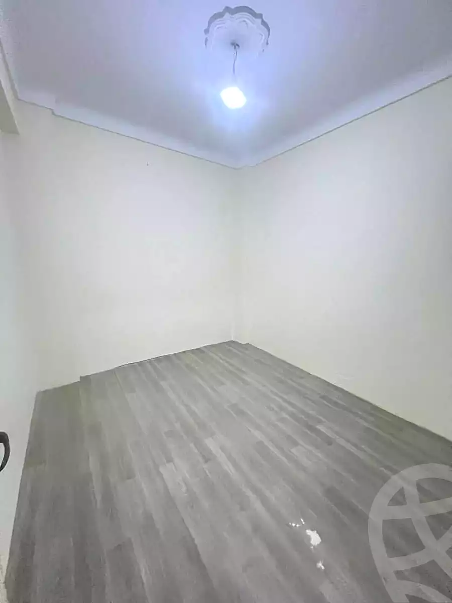 https://aqarmap.com.eg/ar/listing/6838268-for-sale-alexandria-lsywf-el-falki