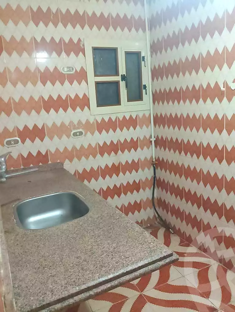 https://aqarmap.com.eg/ar/listing/6838316-for-rent-alexandria-al-agamy-bw-ywsf