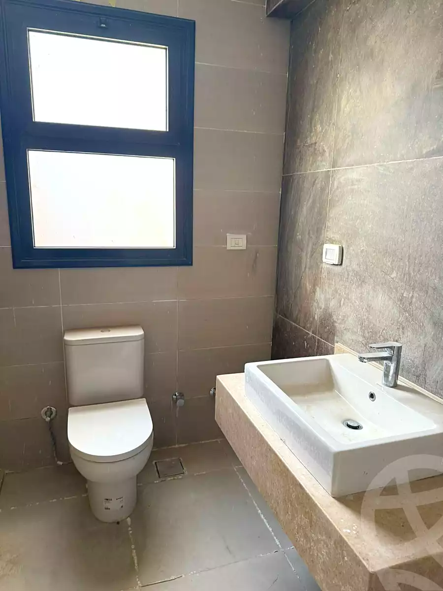 https://aqarmap.com.eg/ar/listing/6838831-for-sale-cairo-el-sheikh-zayed-city-compounds-kmbwnd-fyldj-wyst-dr-llttwyr