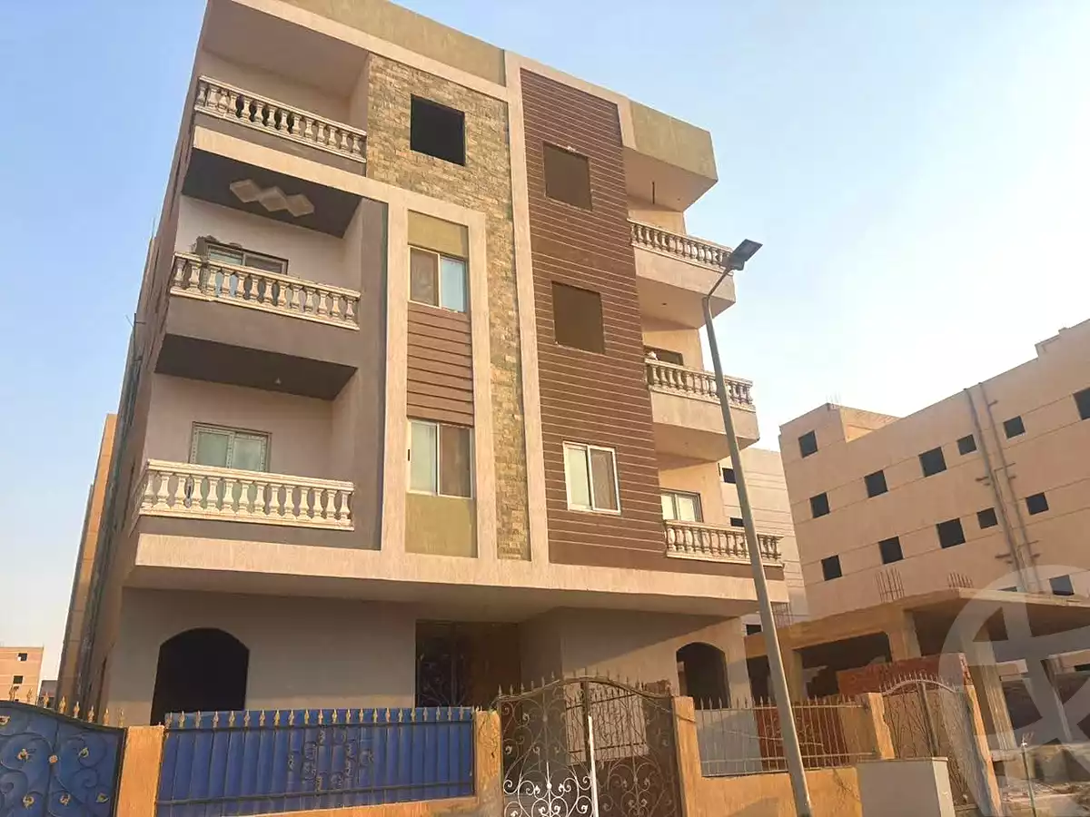 https://aqarmap.com.eg/en/listing/6838954-for-sale-cairo-badr-city-hai-el-ashgar-featured-neighborhood-bait-el-watan