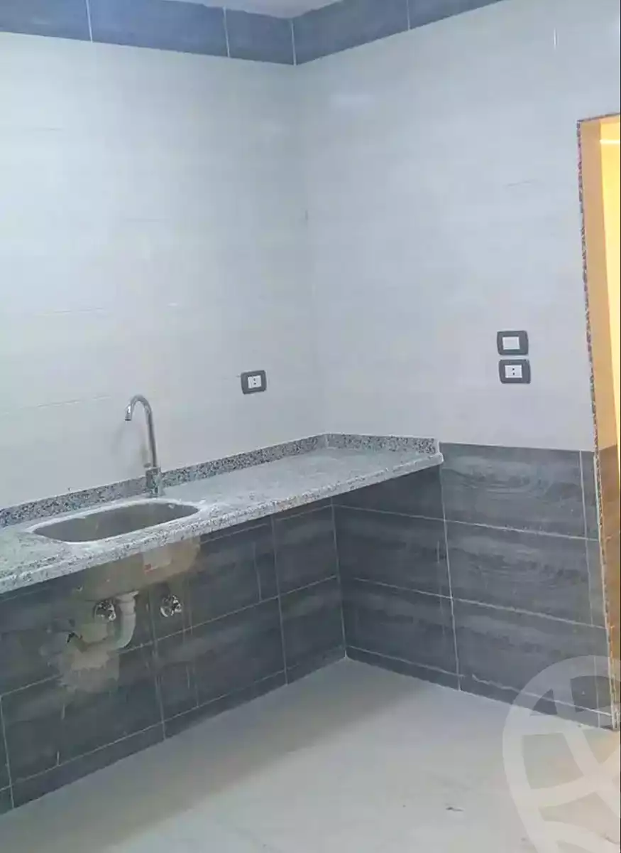 https://aqarmap.com.eg/ar/listing/6839136-for-sale-alexandria-lsywf-abd-el-fattah-el-shashaei-st