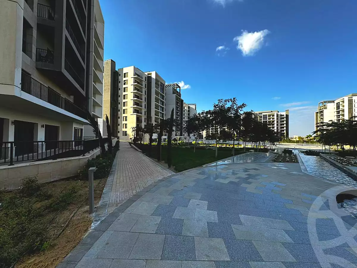 https://aqarmap.com.eg/ar/listing/6839234-for-sale-cairo-el-sheikh-zayed-city-compounds-zyd-wr-llttwyr-z-tower