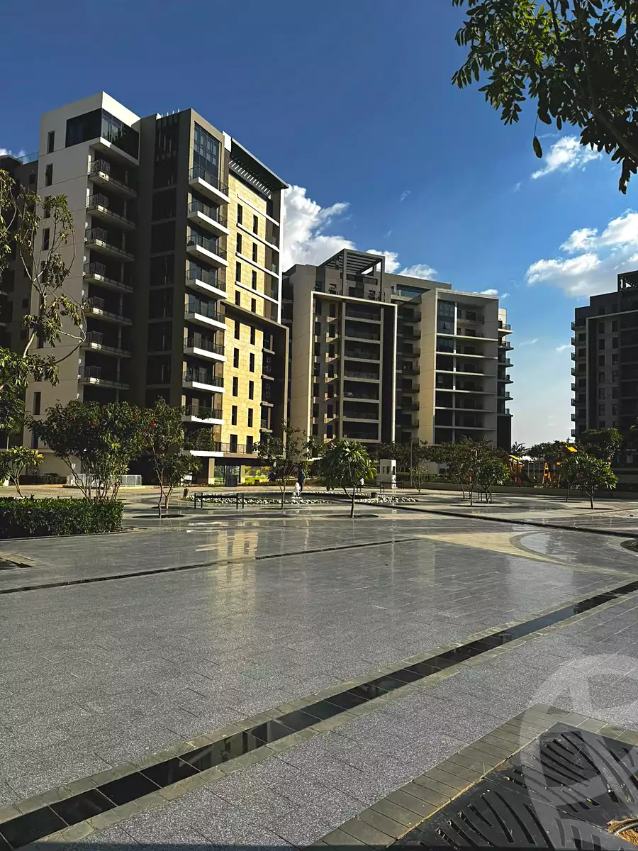 https://aqarmap.com.eg/ar/listing/6839234-for-sale-cairo-el-sheikh-zayed-city-compounds-zyd-wr-llttwyr-z-tower