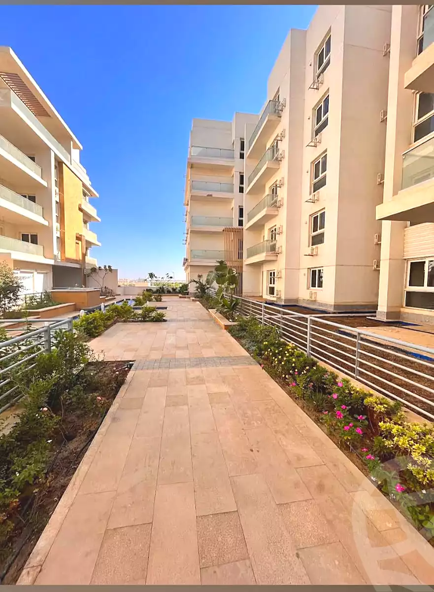 https://aqarmap.com.eg/ar/listing/6839406-for-sale-cairo-6th-of-october-compounds-mountain-view-icity-october-mv-park-mountain-view-icity-october