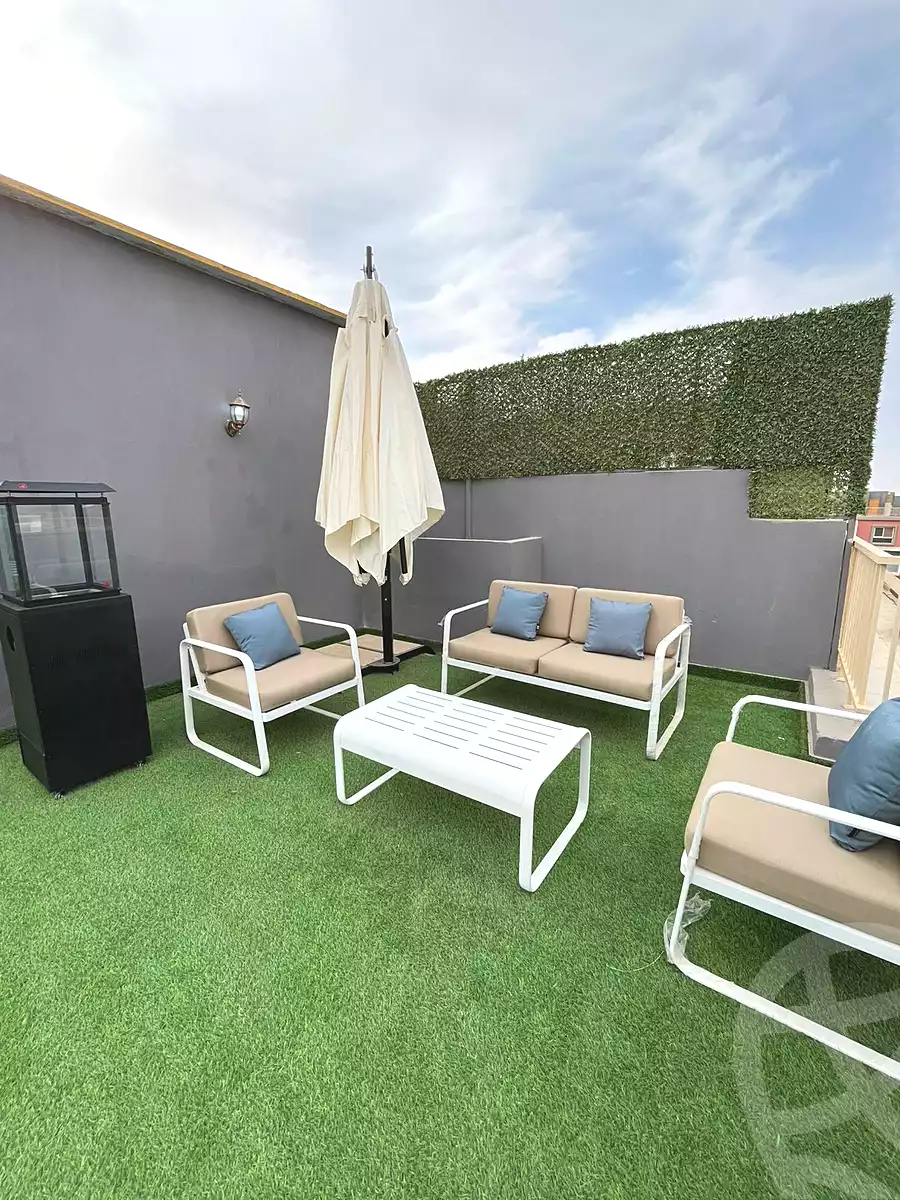 https://aqarmap.com.eg/ar/listing/6839445-for-sale-cairo-new-cairo-compounds-mwrd-fq-llttwyr