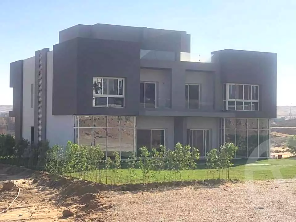 https://aqarmap.com.eg/en/listing/6839509-for-sale-cairo-el-sheikh-zayed-city-compounds-etapa