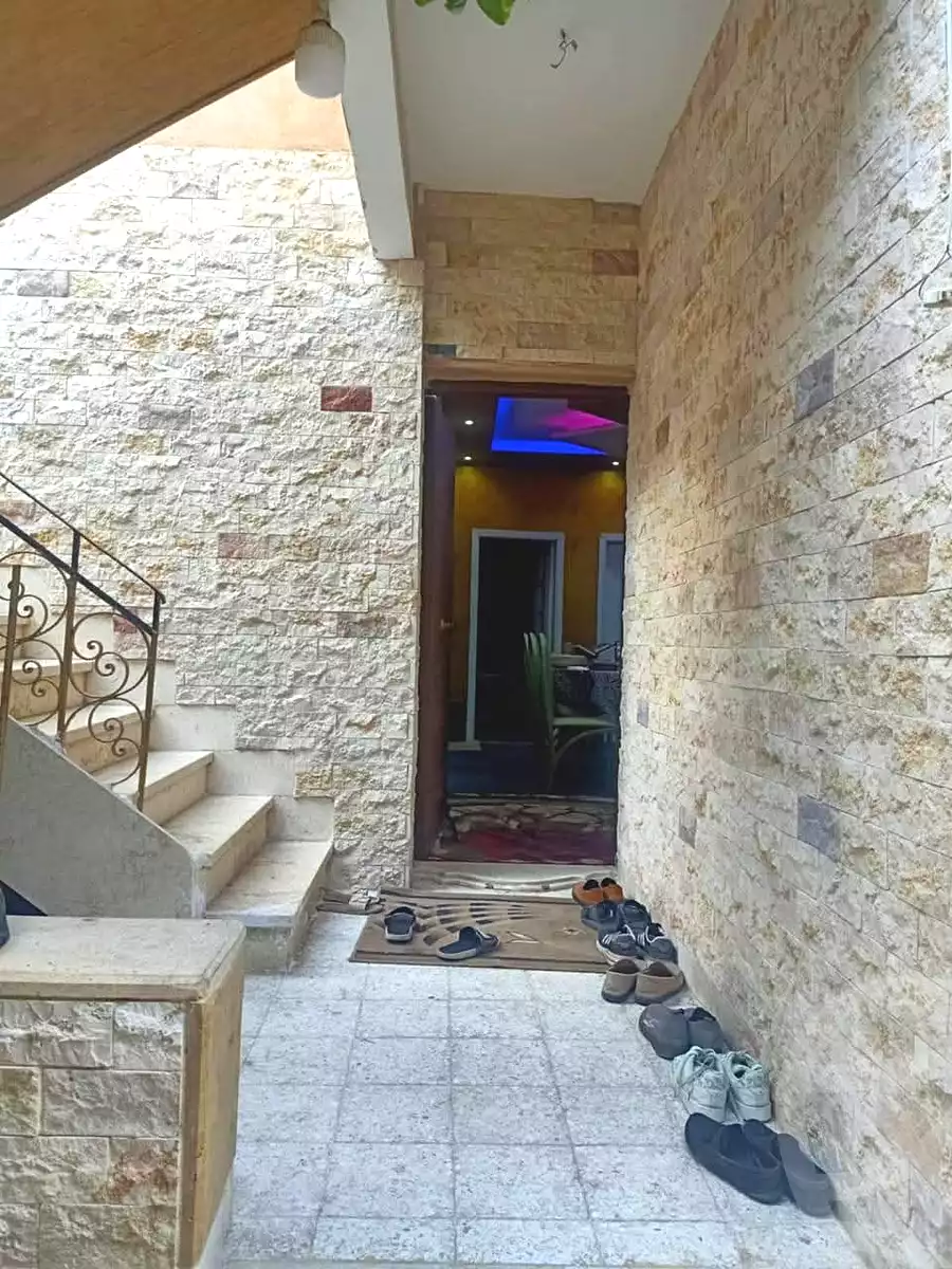 https://aqarmap.com.eg/ar/listing/6839547-for-sale-alexandria-al-agamy-lbytsh-al-aeda-al-kadema-st