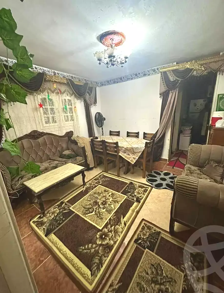 https://aqarmap.com.eg/ar/listing/6839584-for-sale-alexandria-al-agamy-el-hanouvel