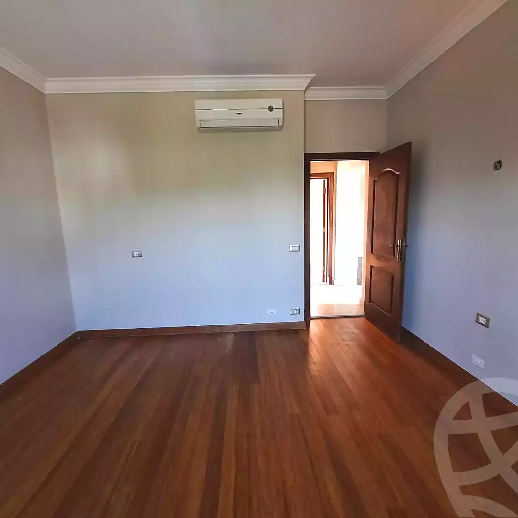 https://aqarmap.com.eg/en/listing/6839702-for-sale-cairo-new-cairo-compounds-el-deyar-mokhabarat
