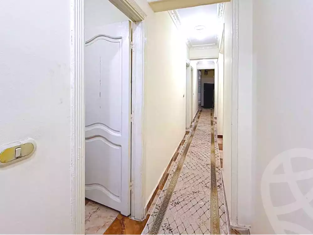 https://aqarmap.com.eg/ar/listing/6839789-for-sale-alexandria-sydy-bshr-sydy-bshr-bhry-gamal-abd-el-nasir-st