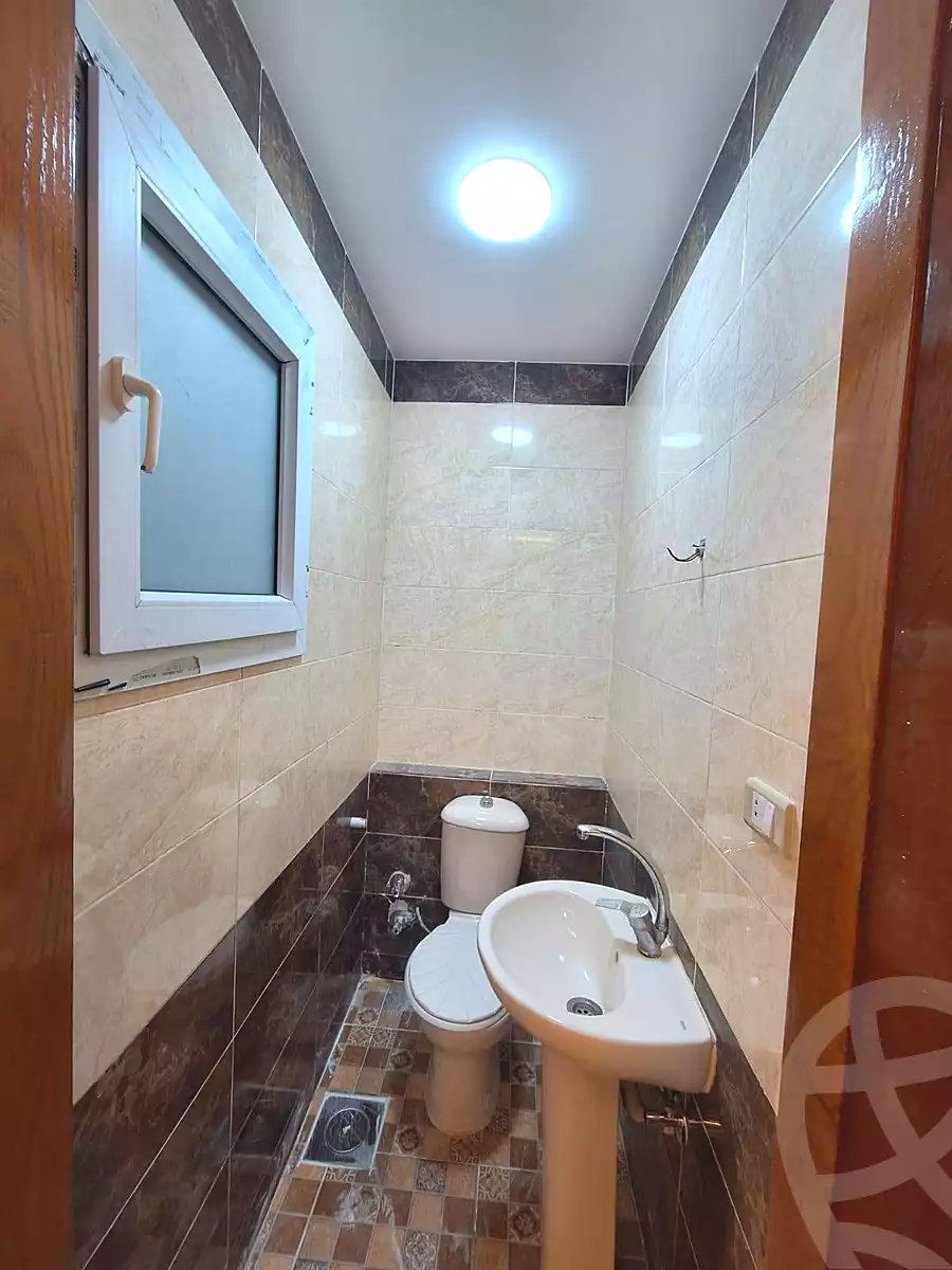 https://aqarmap.com.eg/ar/listing/6839801-for-sale-alexandria-sydy-bshr-sydy-bshr-bhry-khalil-hamada-st