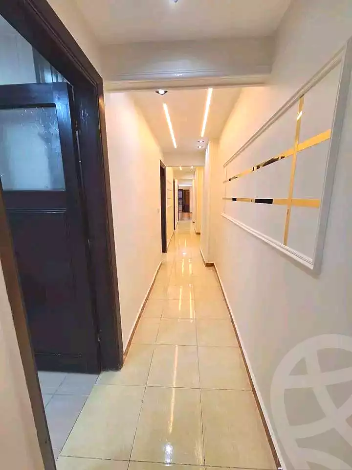 https://aqarmap.com.eg/ar/listing/6840095-for-sale-alexandria-sydy-bshr-sydy-bshr-bhry-street-16