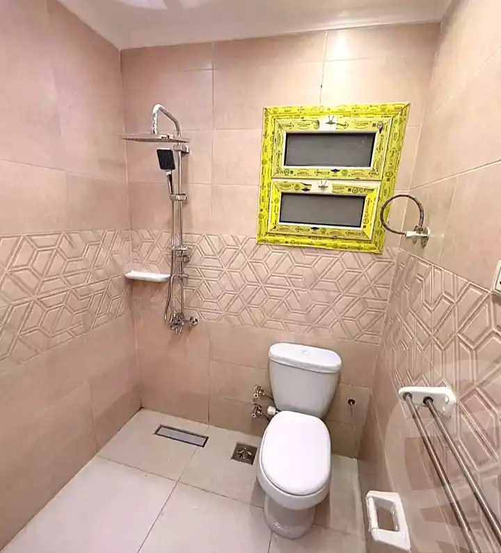 https://aqarmap.com.eg/ar/listing/6840486-for-sale-alexandria-al-agamy-el-hanouvel