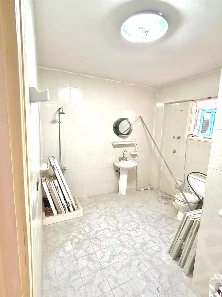 https://aqarmap.com.eg/en/listing/6840626-for-sale-alexandria-al-agamy-lbytsh-shahr-al-assal-st