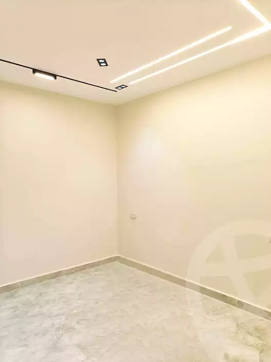 https://aqarmap.com.eg/ar/listing/6840588-for-sale-alexandria-al-agamy-el-hanouvel