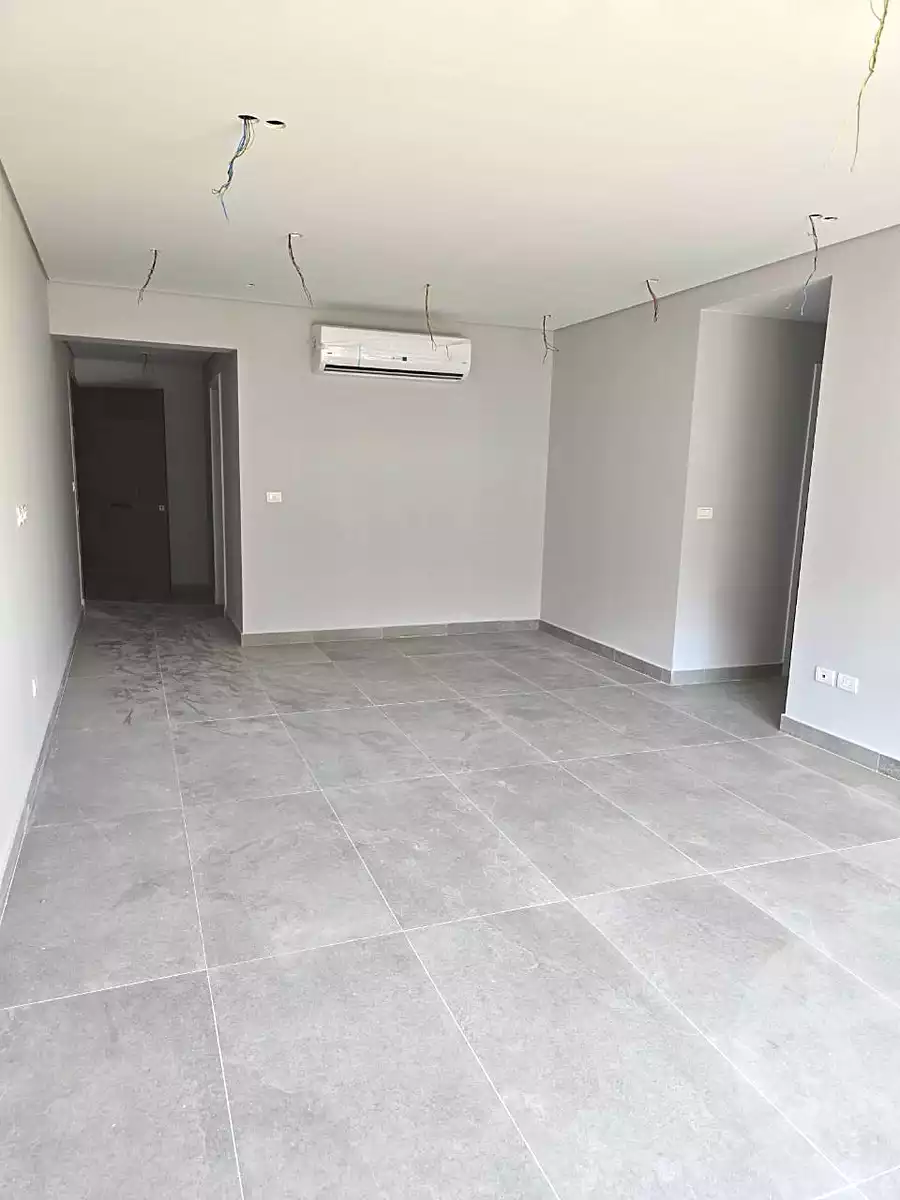 https://aqarmap.com.eg/en/listing/6840870-for-sale-cairo-el-sheikh-zayed-city-compounds-kmbwnd-fyldj-wyst-dr-llttwyr