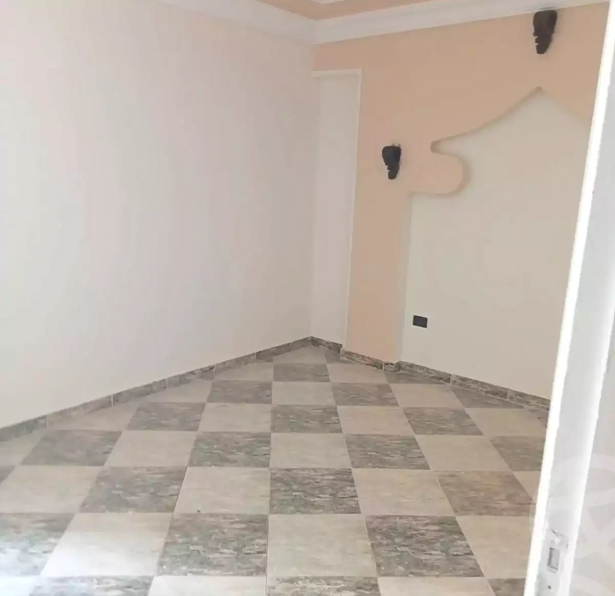 https://aqarmap.com.eg/ar/listing/6840921-for-sale-alexandria-sydy-bshr-sydy-bshr-bhry-ali-hipa-st